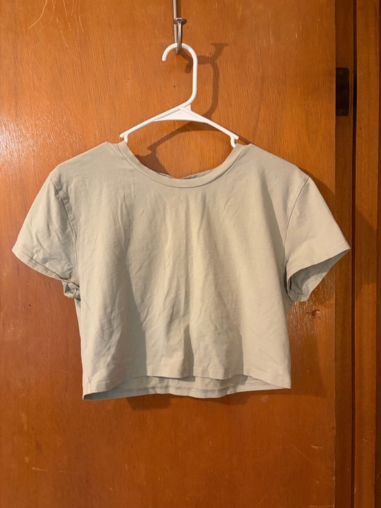 TNA Tops - TNA Boxy Crop Tee - Sage Green